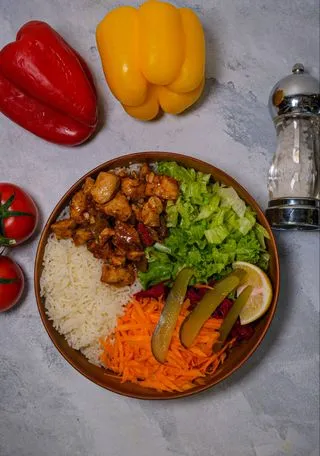 Acılı Tavuklu Bowl